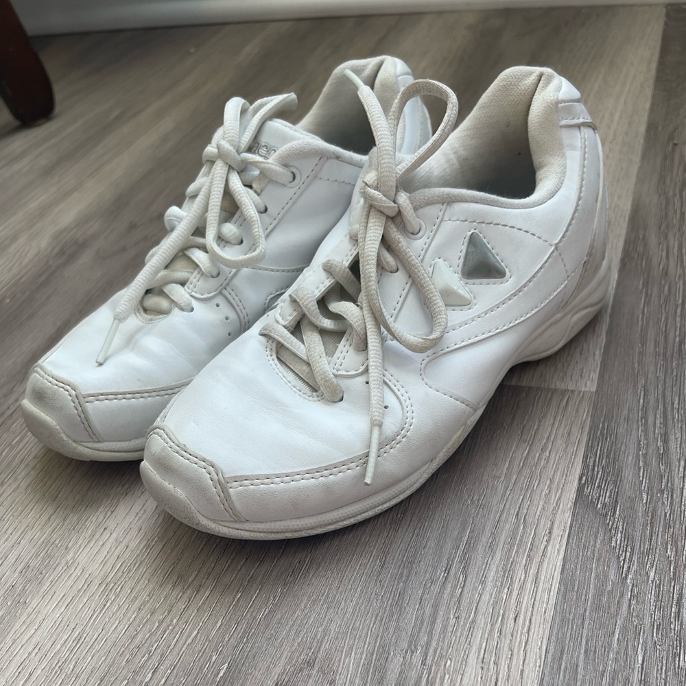 Kaepa Girls Cheerful Cheer  Shoes Size 5
